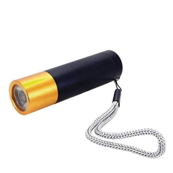 Linterna LED DURACELL Potente ''no se quema'' 3 pilas AAA ( no incluidas )